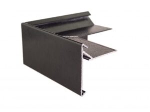 Liquid roof trim : 100mm face x 73.5 mm fixing arm (Check trim) External corner