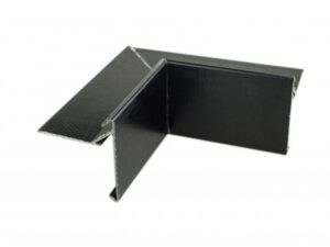 Liquid roof trim : 100mm face x 73.5 mm fixing arm (Check trim) Internal corner