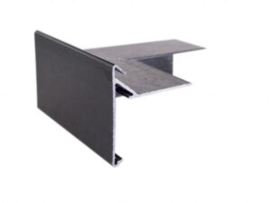 Liquid roof trim : 100mm face x 73.5 mm fixing arm Check Trim to Drip Rail Combination Corner Right Hand